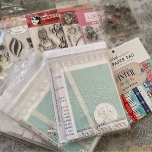 10 Piece Winter Theme Crafting Items. Value $110